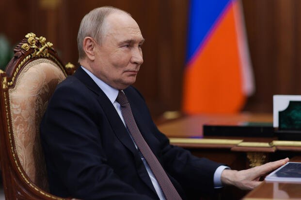Iran Foreign Minister to Meet Putin With US Talks at Stalemate