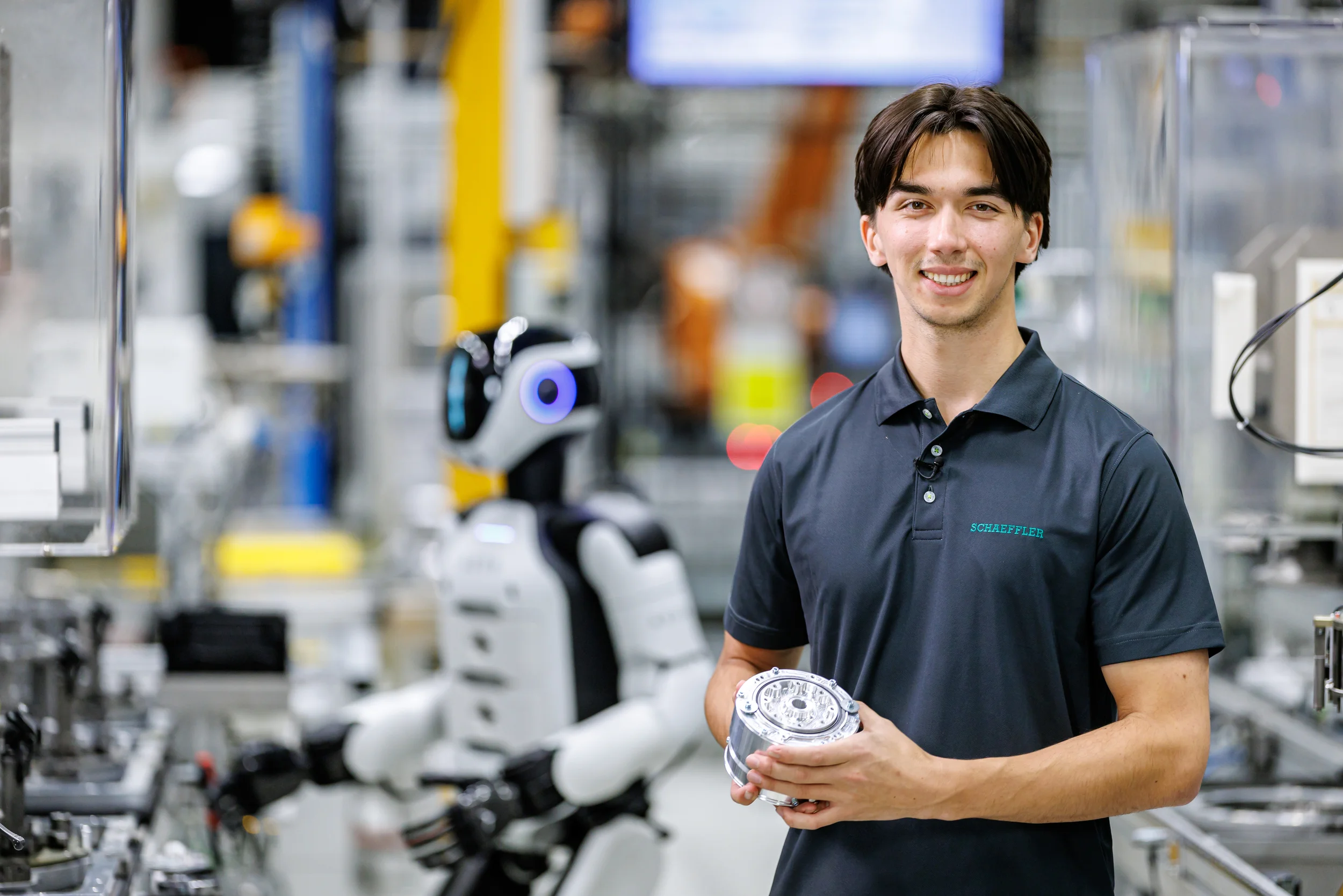 Schaeffler Deepens R&D Ties in Singapore with New Robotics and AI Lab