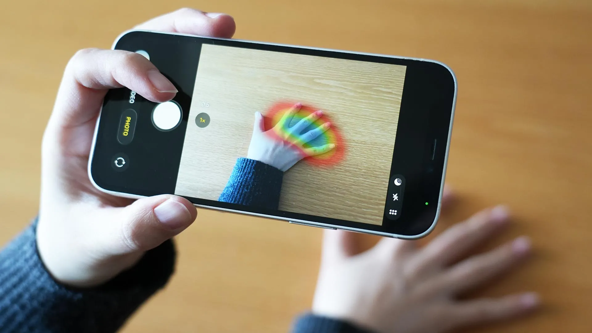 A simple hand photo may be the key to detecting a serious disease