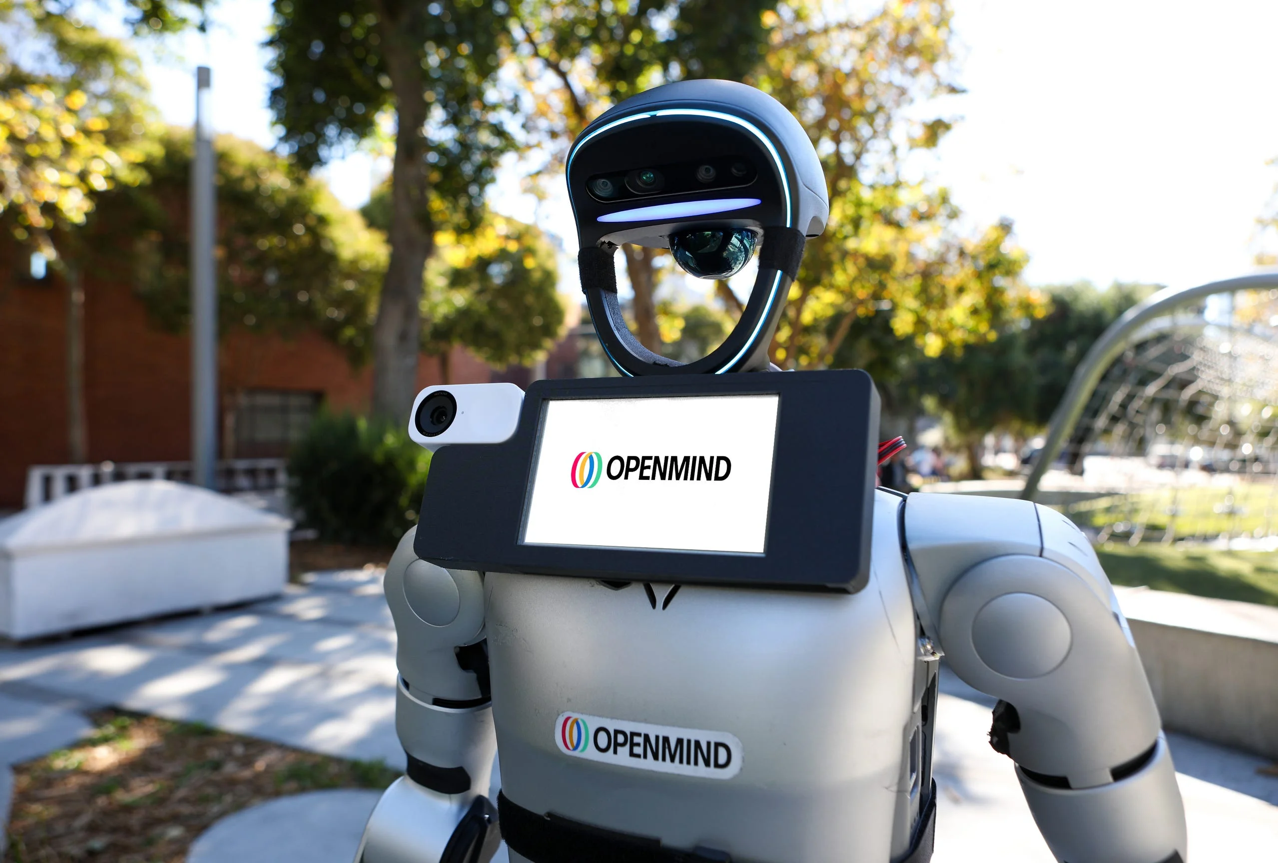 OpenMind Opens Pre-Orders for "BrainPack," Betting on a Universal Nervous System for Robots