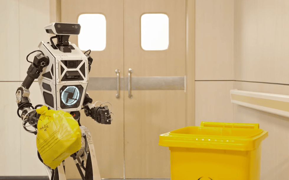Video Friday: Multitasking Robots Smoothly Do the Things Together