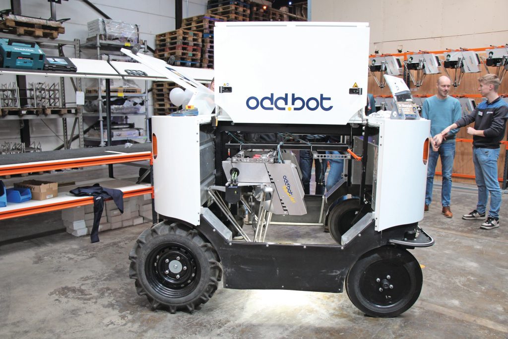 PHOTO | How the Odd.Bot Maverick weeding robot is assembled
