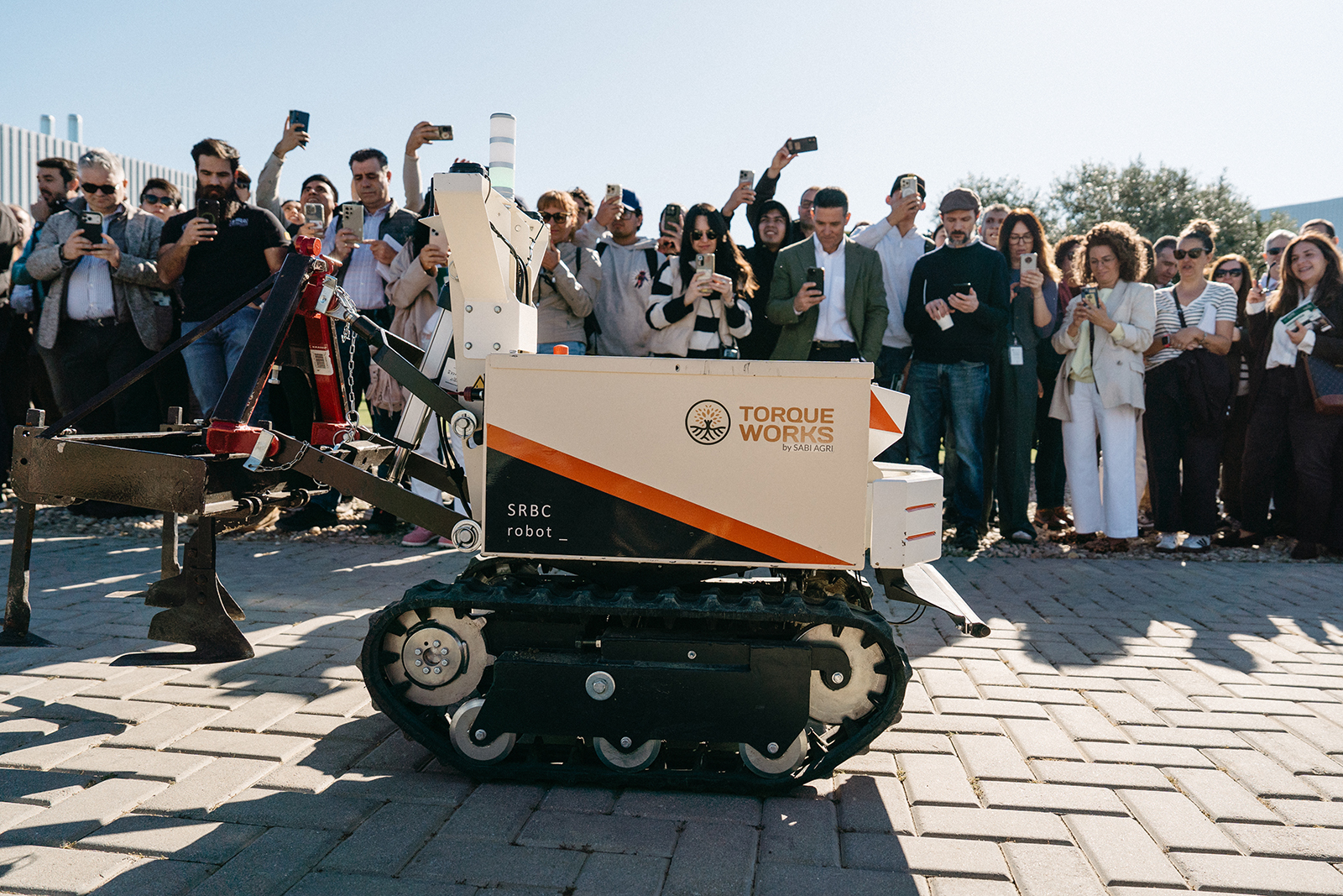 GOFAR Tour with field day in Spain attracts 900 industry professionals