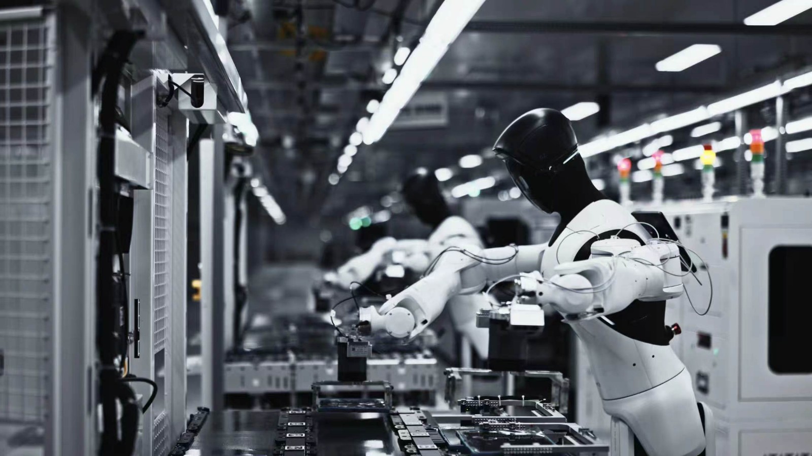 How AGIBOT’s Seven Solutions Are Reframing the Commercialization of Embodied AI ?