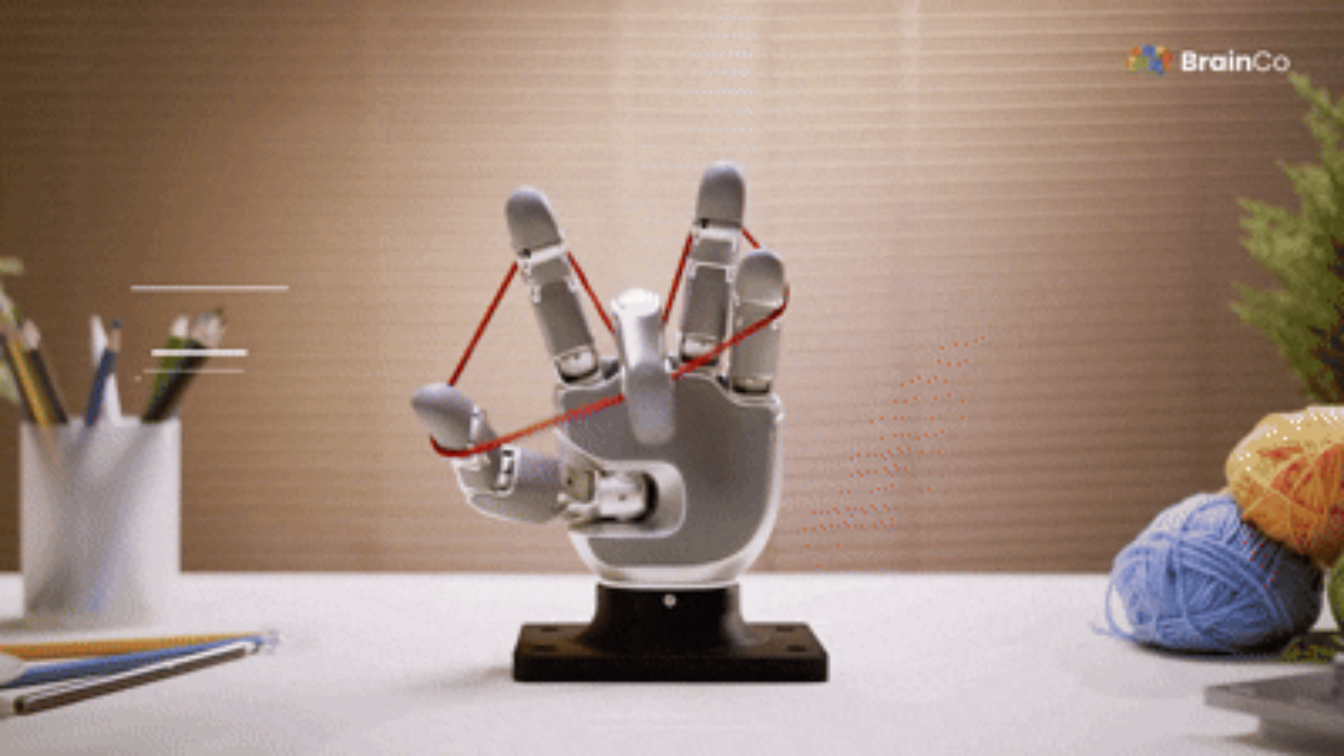 Qiang Brain Technology's Revo 3: A New Generation of Dexterous Hands Understanding Touch