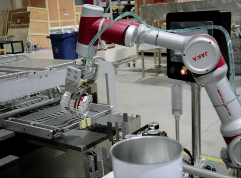 6-Axis Cobot Arms vs. Used/Traditional 6-Axis Robot Arms: Which is Better?