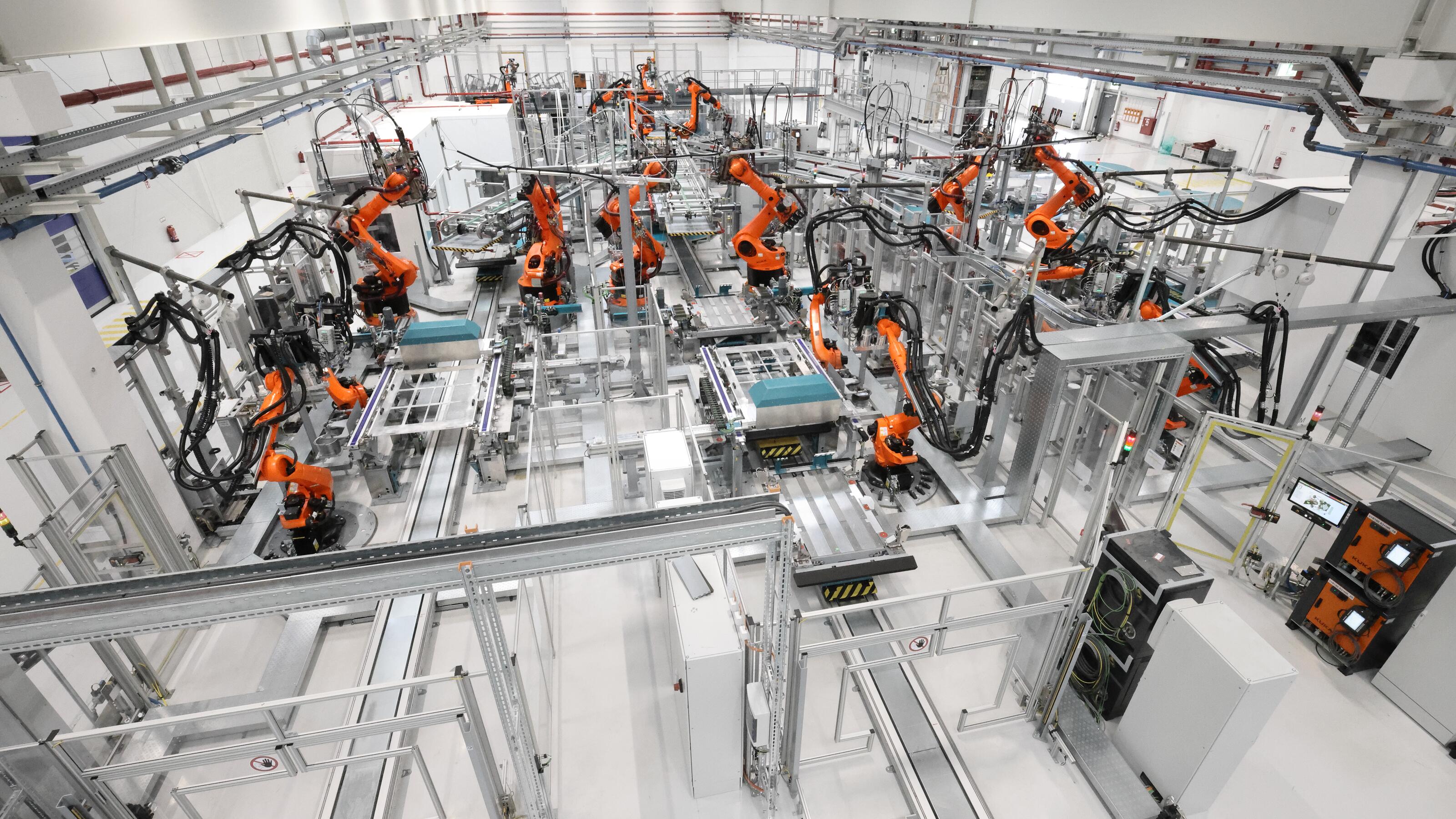 Dassault Systèmes and KUKA Partner to Boost Robotics and Automation Efficiency for Manufacturers