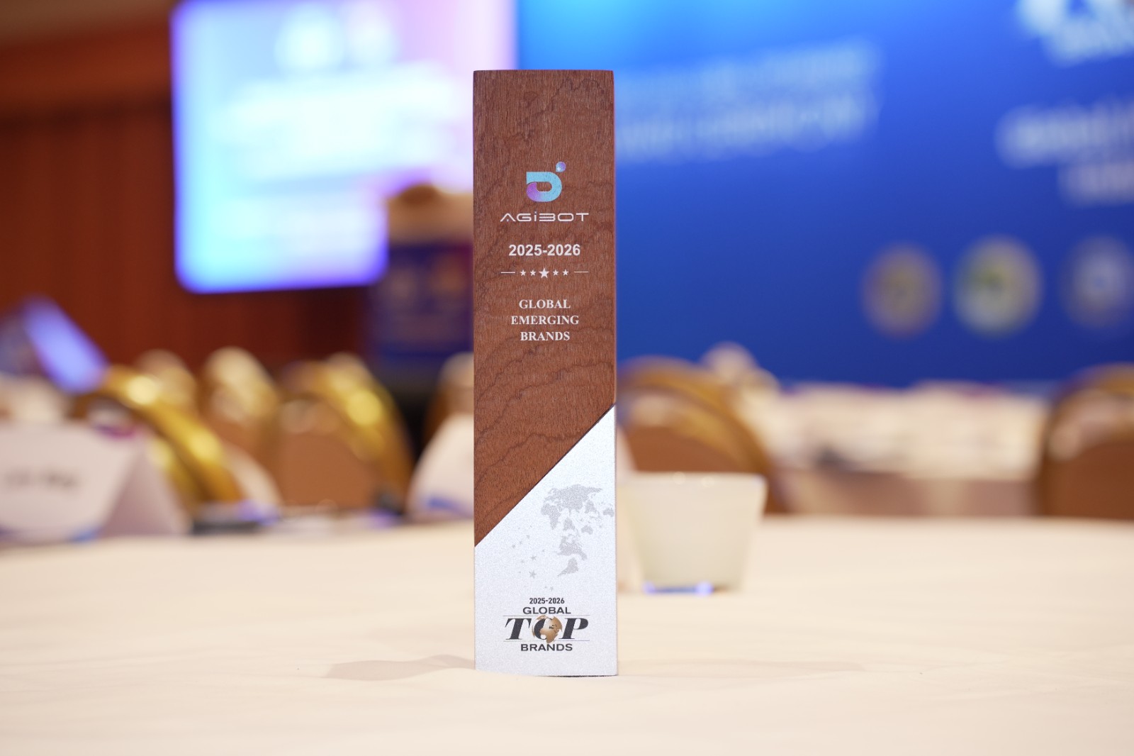 AGIBOT's Humanoid Robots Take Home Multiple Best of CES 2026 Awards Following U.S. Debut