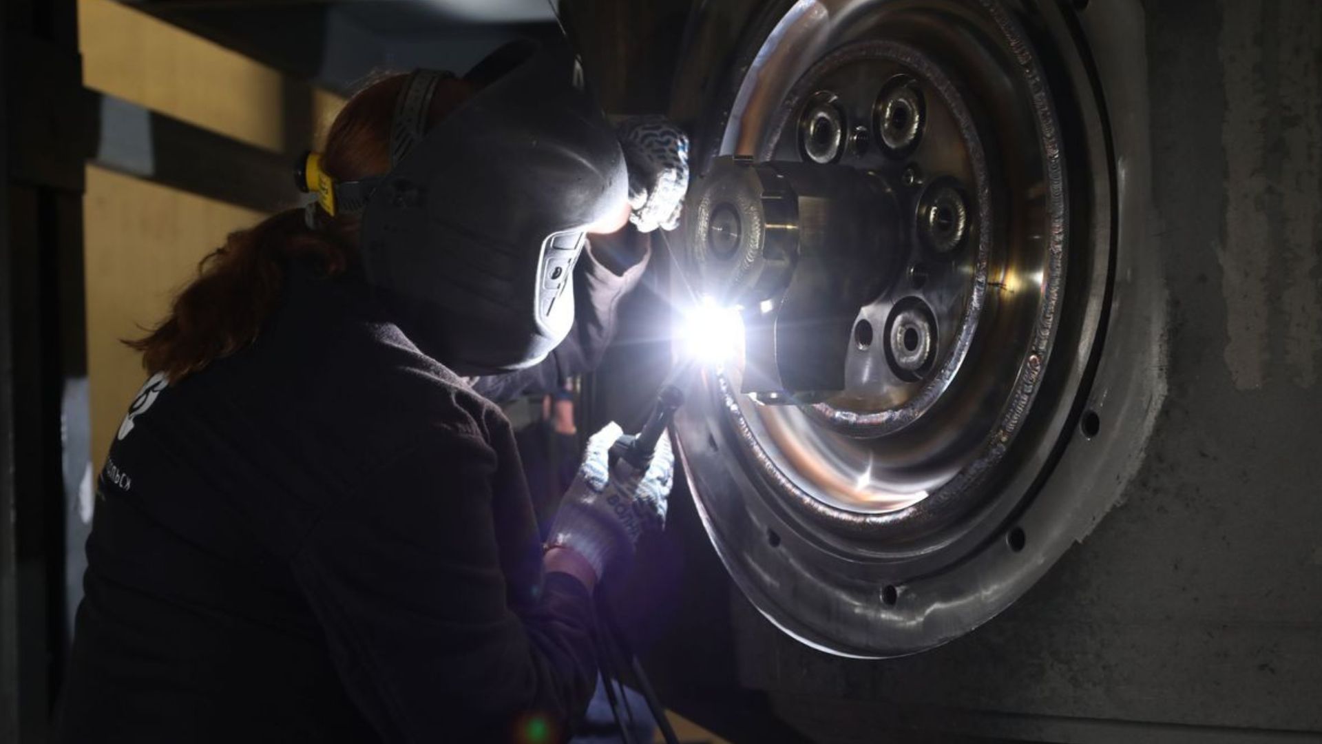 Russia makes first 175 MW output reactor unit to power Leningrad nuclear icebreaker