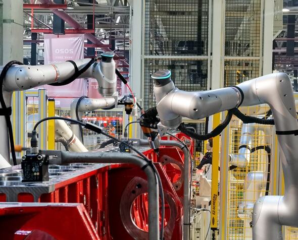 ROKAE Robots Empower Foton Cummins “Lights-Out Factory” with 24/7 Smart Production