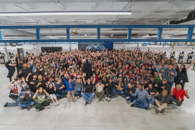 Tesla's Optimus V3 Prototype Unveiled: Ambitious Production Goals and Team Expansion
