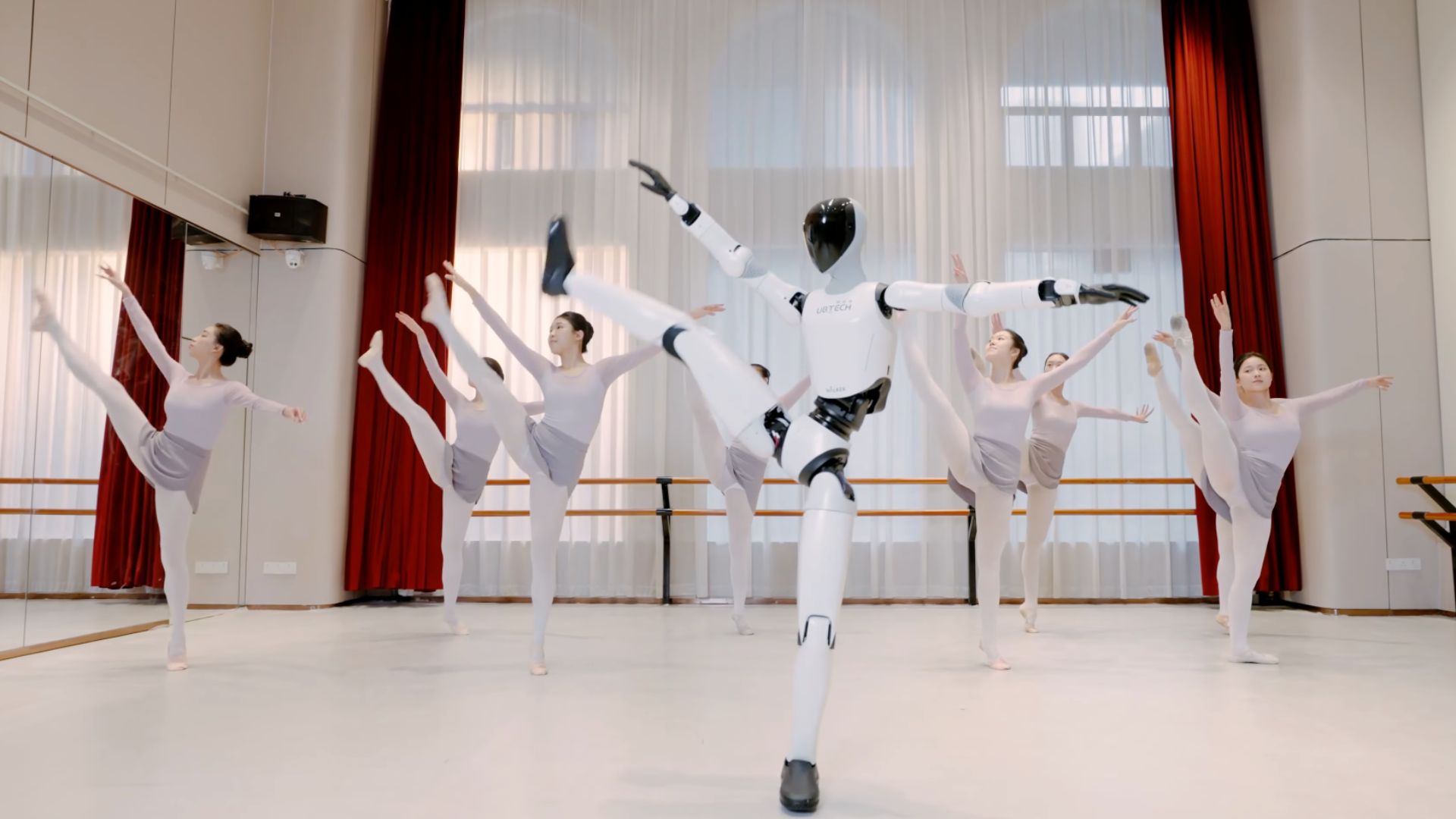 Video: Chinese humanoid robot stuns with ballet performance alongside human dancers