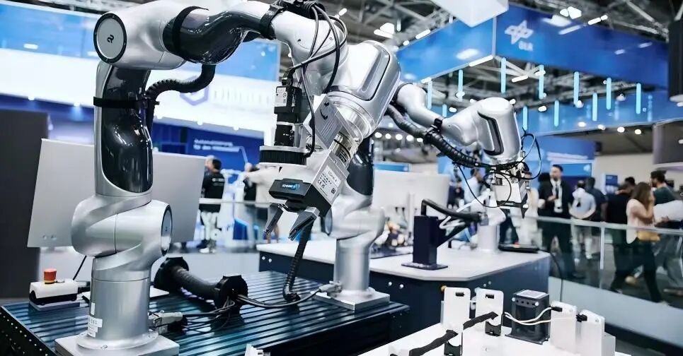 Revolutionizing Robot Interaction in the Era of Physical AI with Agile Robots