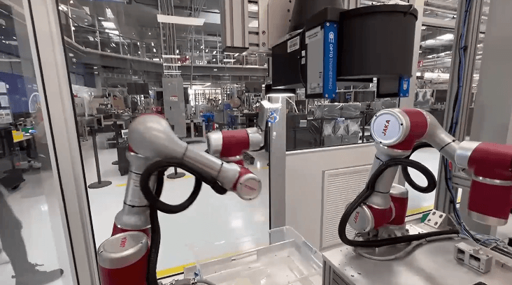 Common Manufacturing Problems Cobots Help Solve