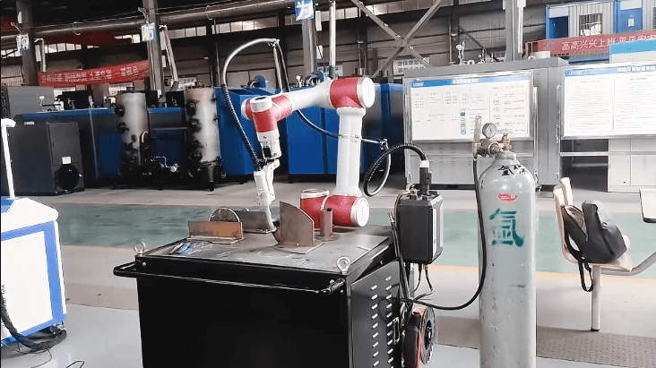 The Impact of Welding Cobots on Reducing Material Waste