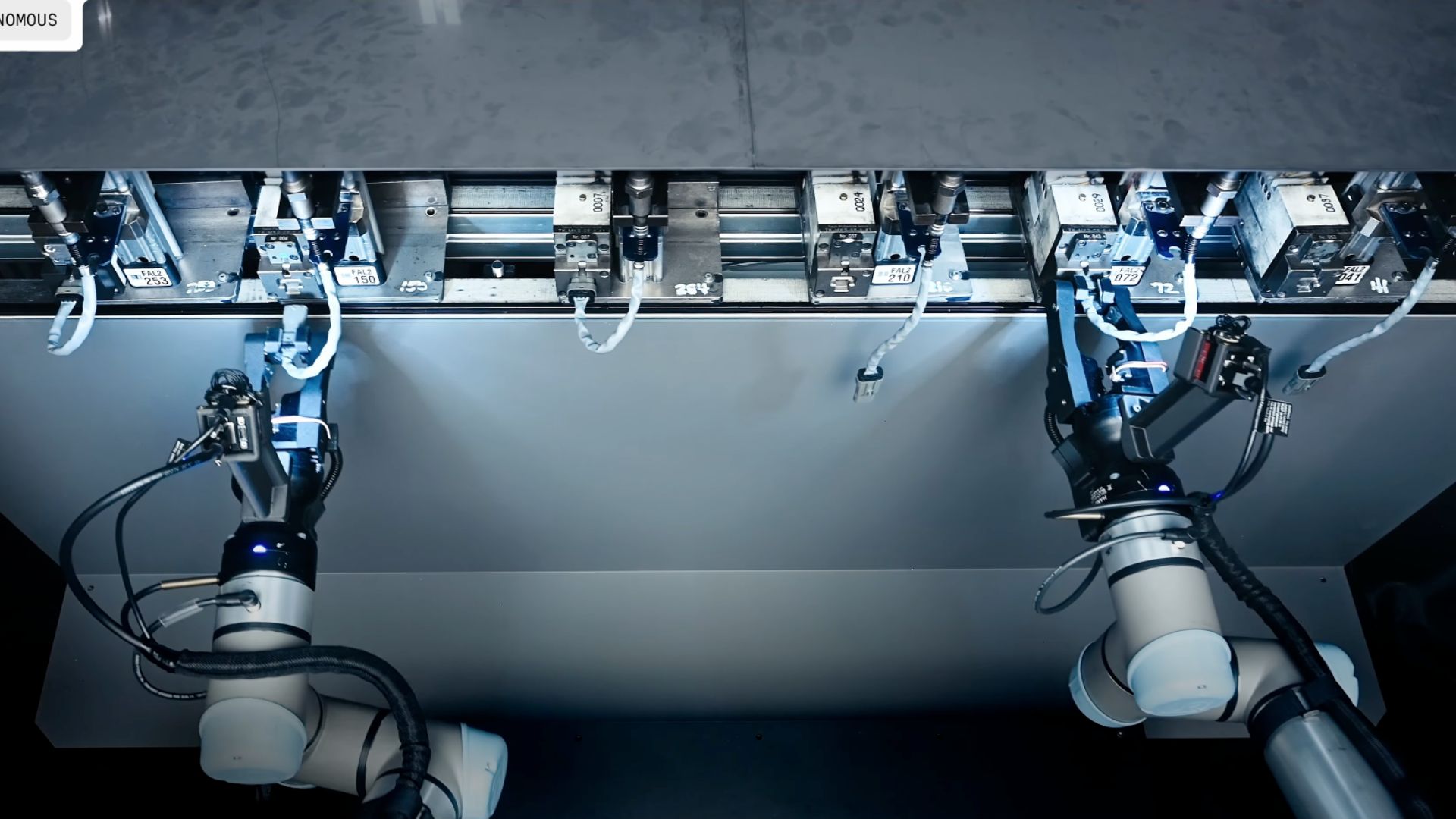 Video: New robotic system achieves 99.5% success in fast auto factory wire assembly