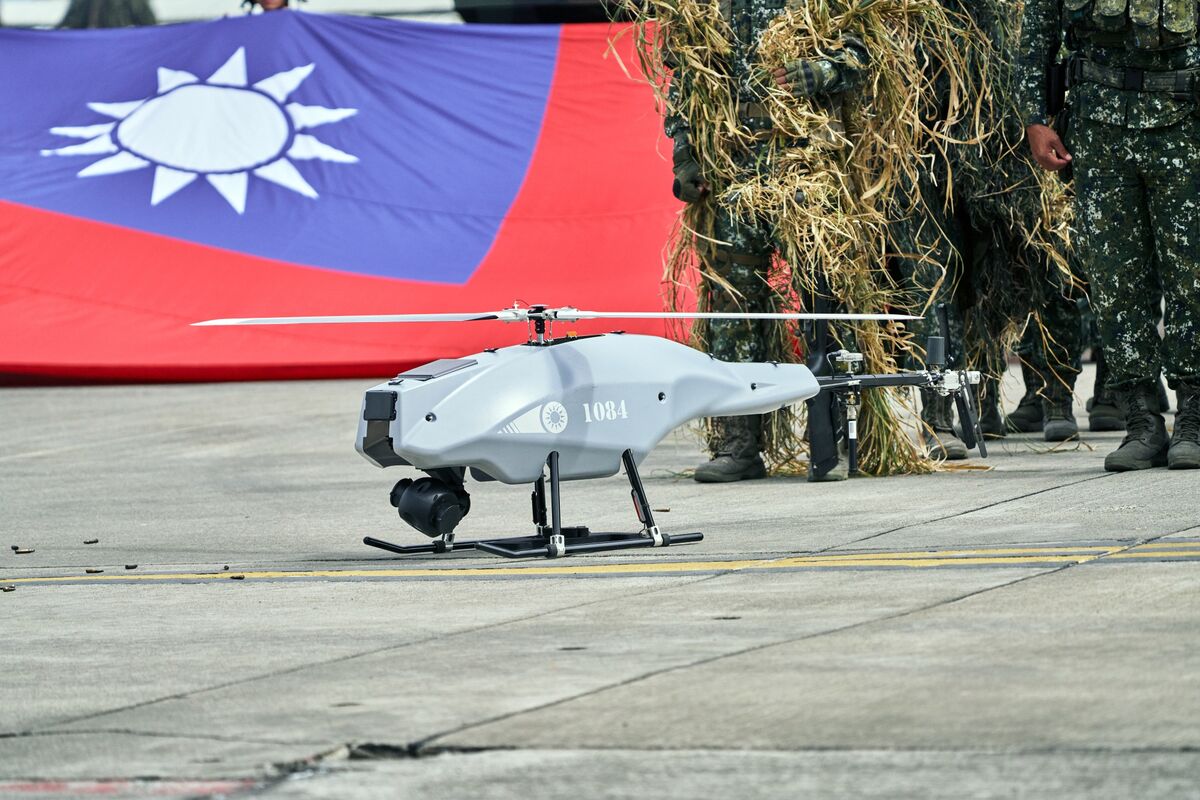 Taiwan Opposition’s $7.5 Billion Plan Stirs Drone Defense Debate