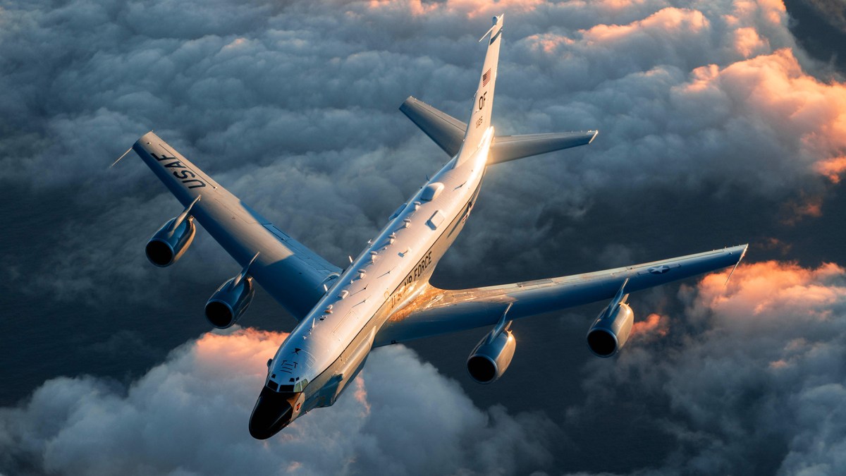 RC-135 Rivet Joints Could Control Drones To Drastically Expand Collection Capabilities