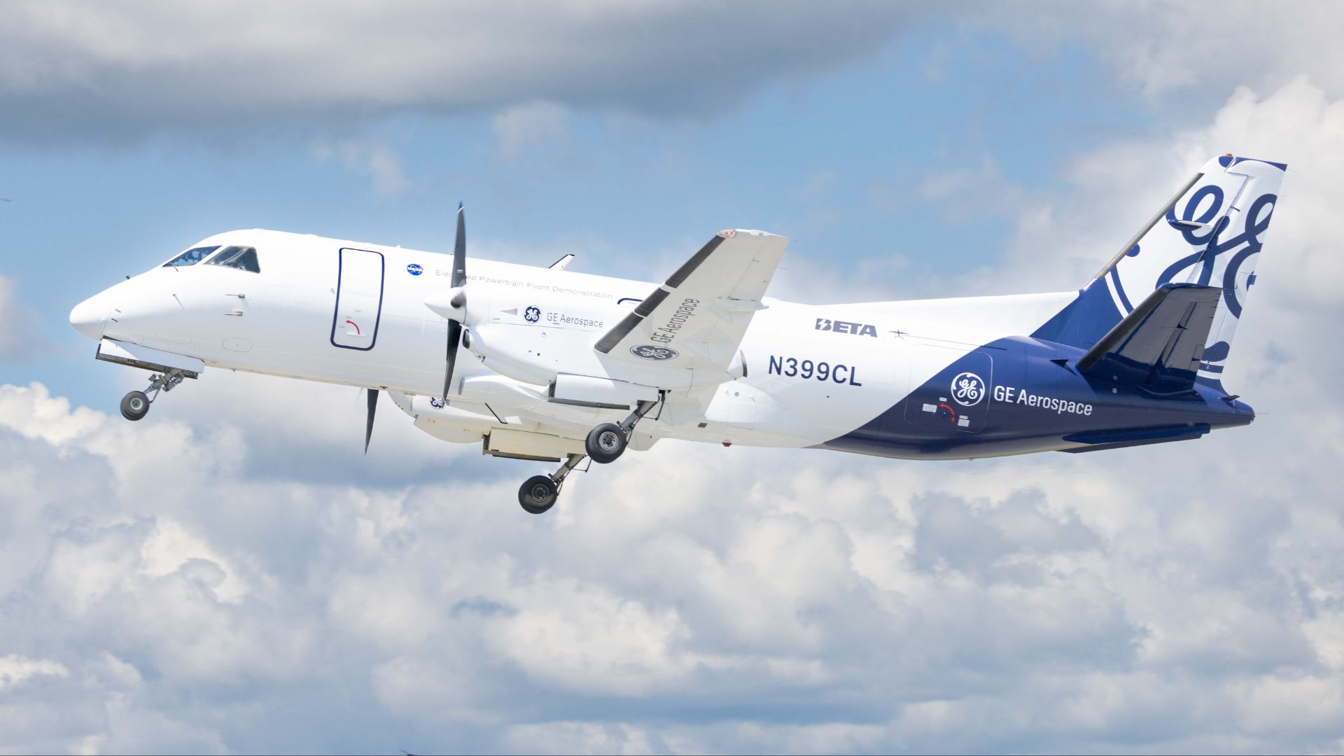GE Aerospace Achieves Historic Hybrid-Electric Flight Above 30,000 Feet