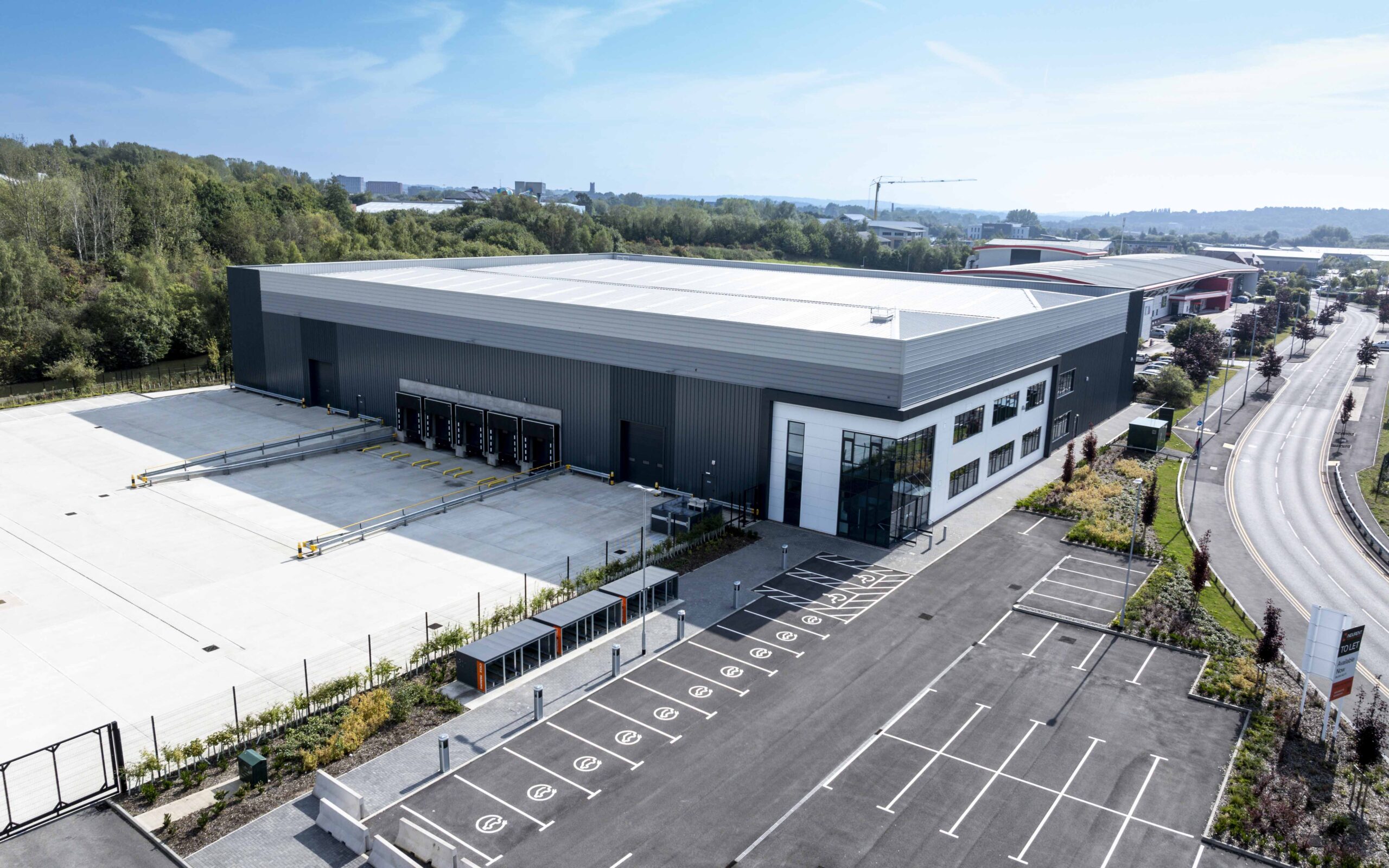 Ocado Secures Final Warehouse Lease at Stoke Central for 15 Years