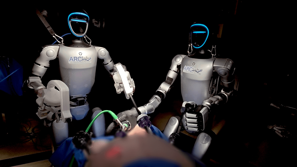 Weekly Robotics Videos Showcase Advances in Humanoid Surgery and Quadrupedal Locomotion