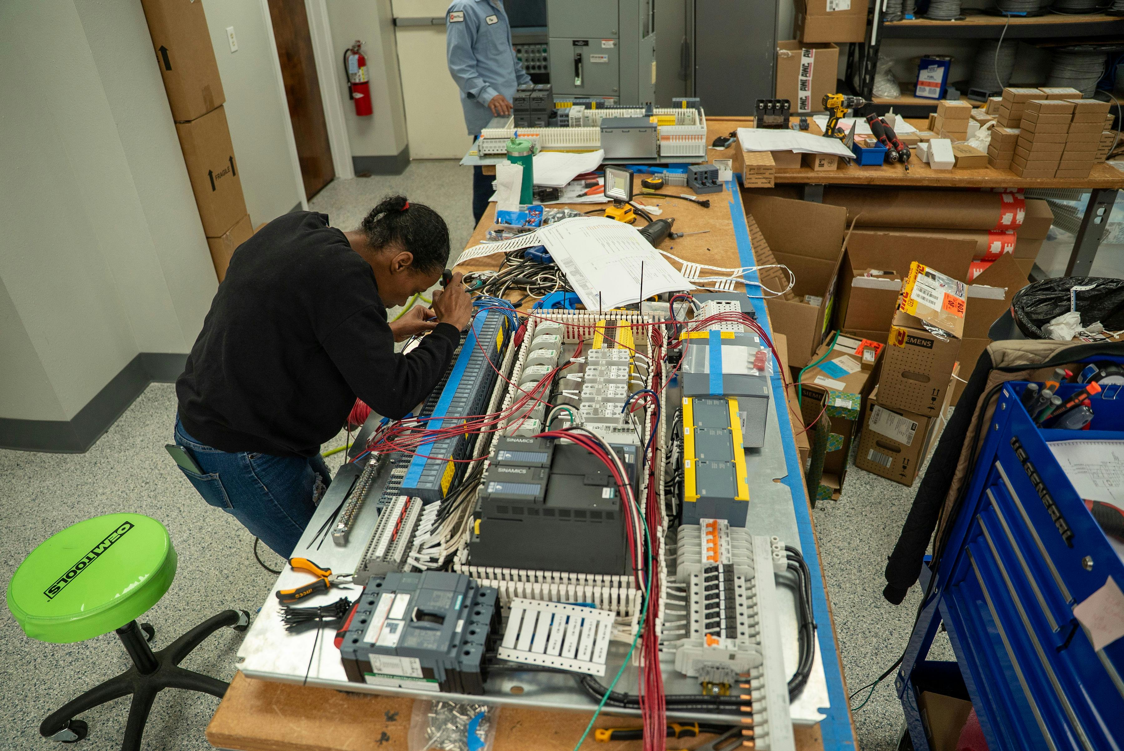 Solid State Automation and Controls Cuts Motor Control Center Delivery Time by 50 Weeks