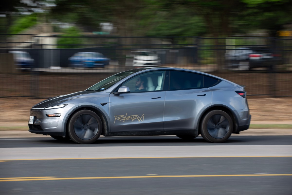 Tesla Launches Robotaxi Trials in Orlando and Tampa Ahead of Q2 Earnings Call