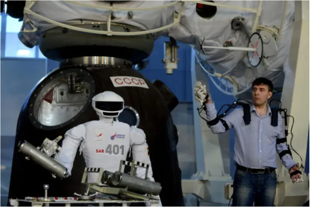 FEFU Team Develops Adaptive Algorithm to Prevent Shaking in Rehabilitation Robots