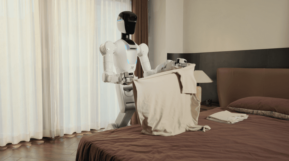 X Square Robot Develops Integrated Stack for General-Purpose Robotics
