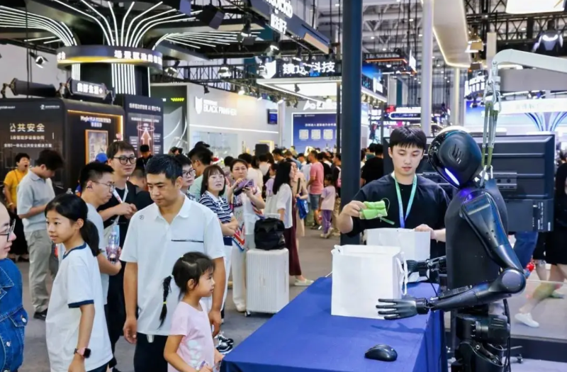 2026 WRC Highlights Robotics Industry's Shift Towards Data-Driven Intelligence