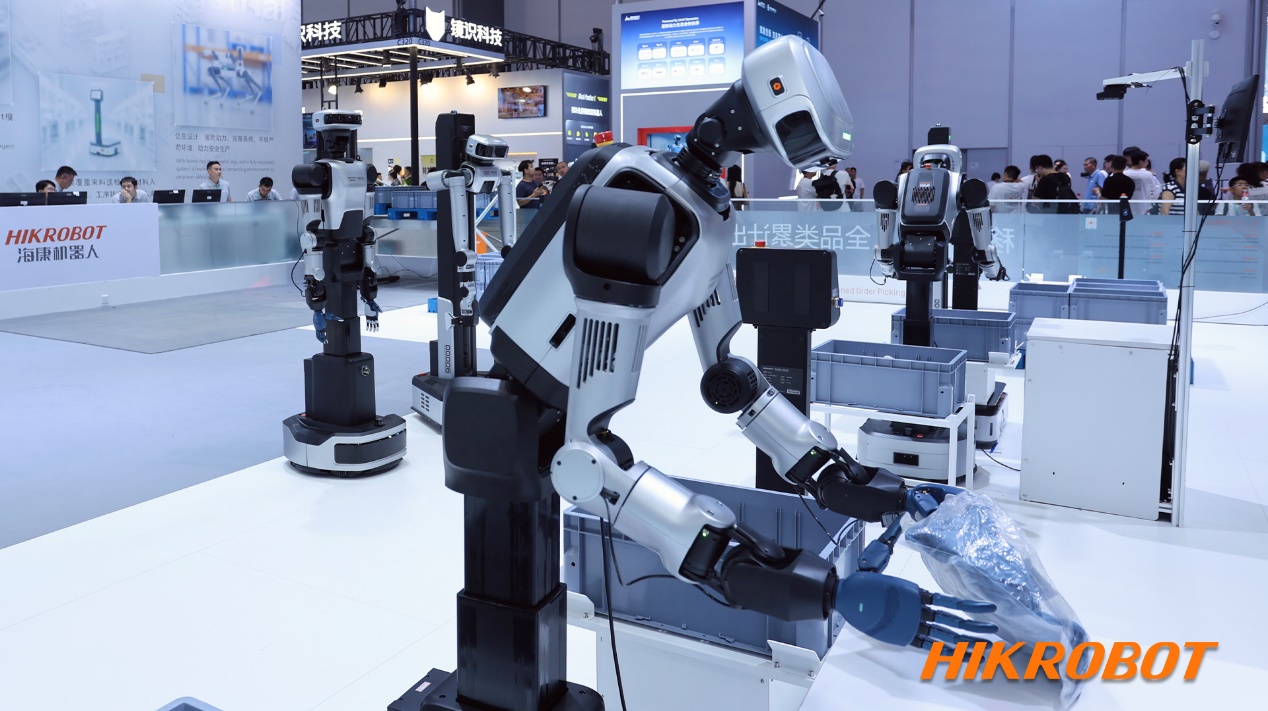 Hikvision Robotics Showcases Advanced Embodied Intelligence Solutions at WRC 2026