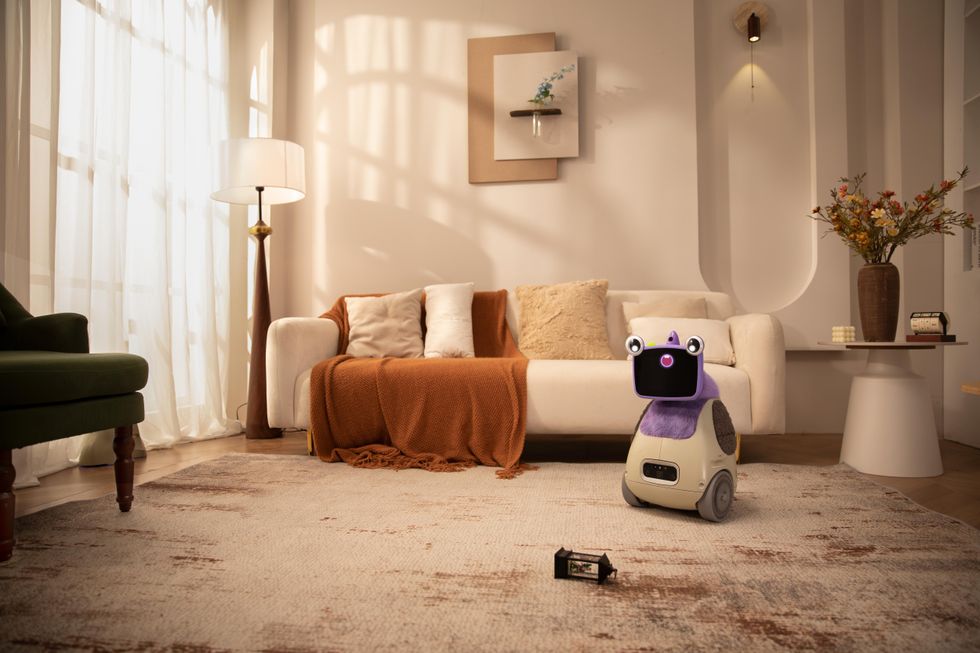Ollobot's OlloNi SS1 Redefines AI Companion Robots for Emotional Connection