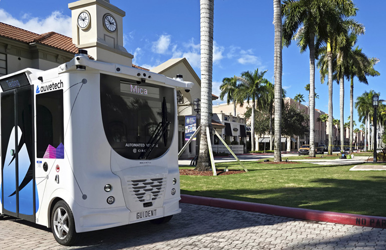Guident Emphasizes Human Oversight for Safety in Growing Robotaxi Fleets