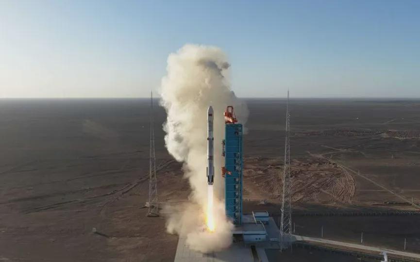 China's Blue Arrow Achieves First Land-Based Rocket Recovery with Zhuque-3