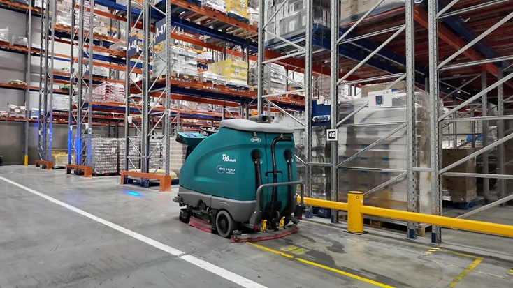 Nabuurs Supply Chain Solutions Transitions to Tennant T16AMR for Enhanced Warehouse Cleaning