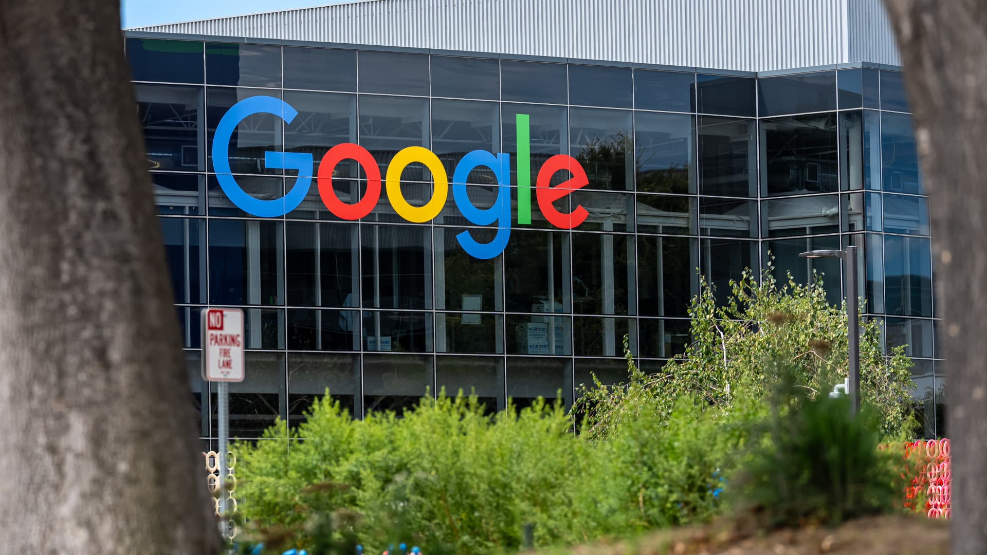 Google Announces $15 Billion Investment in AI Infrastructure in Finland