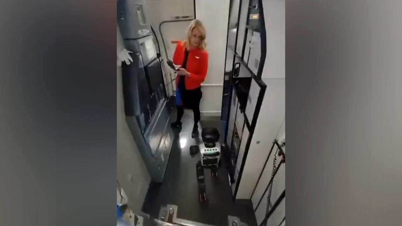 Major US Airlines Implement Ban on Humanoid Robots Due to Fire Risks