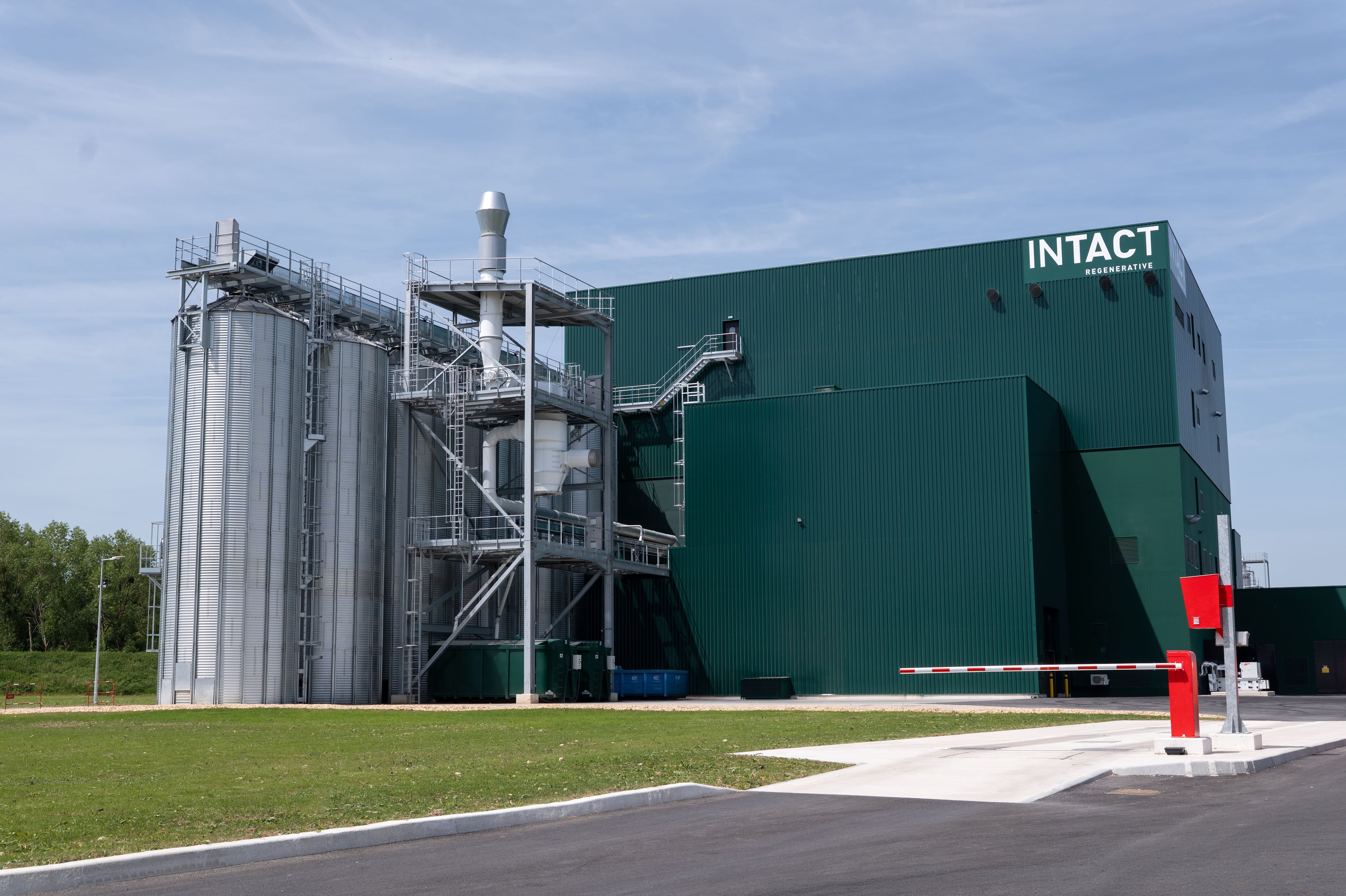 Intact Regenerative Launches First Legume Processing Plant in Baule with €75 Million Investment