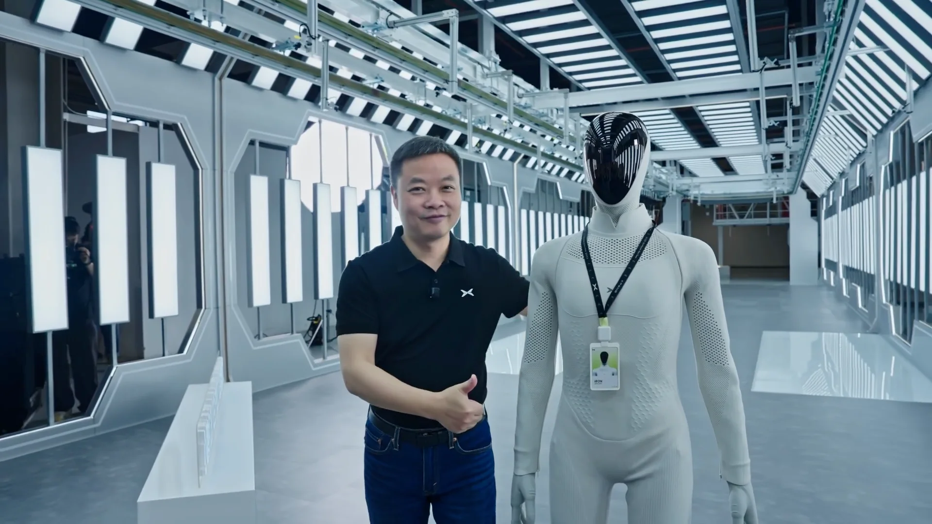 XPENG Begins Mass Production of IRON Humanoid Robot, Setting Industry Milestone