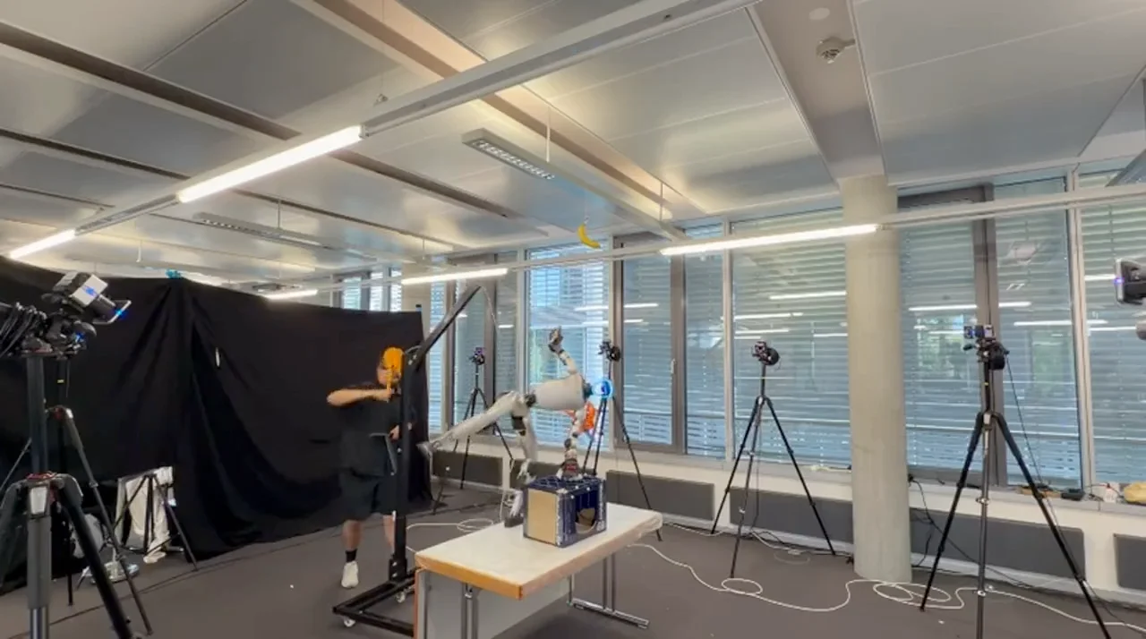 MotionDisco Framework Enables Humanoid Robots to Learn Skills Autonomously Without Imitation