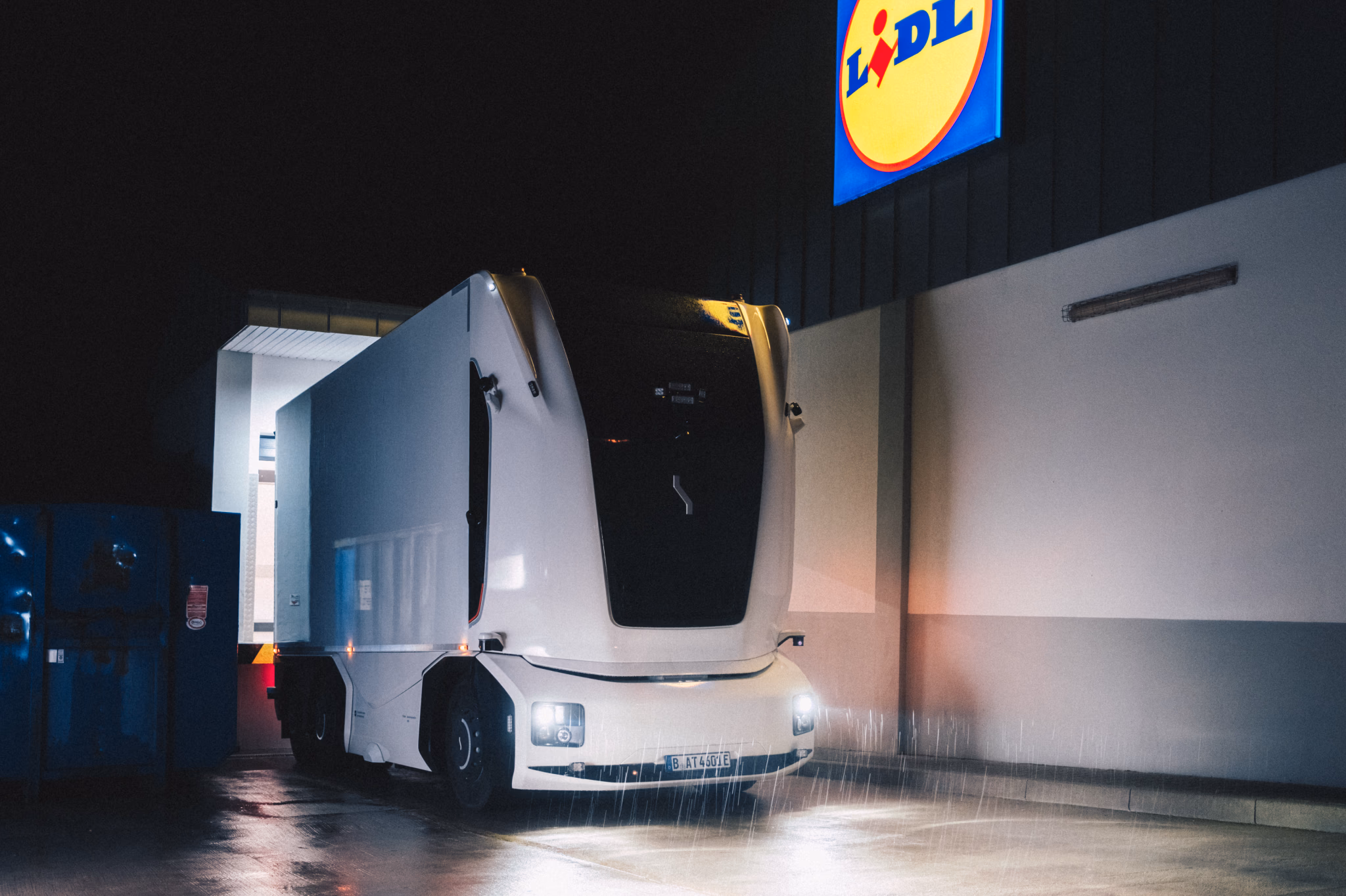 Einride and Lidl Launch Germany's First Autonomous Truck Operations on Public Roads