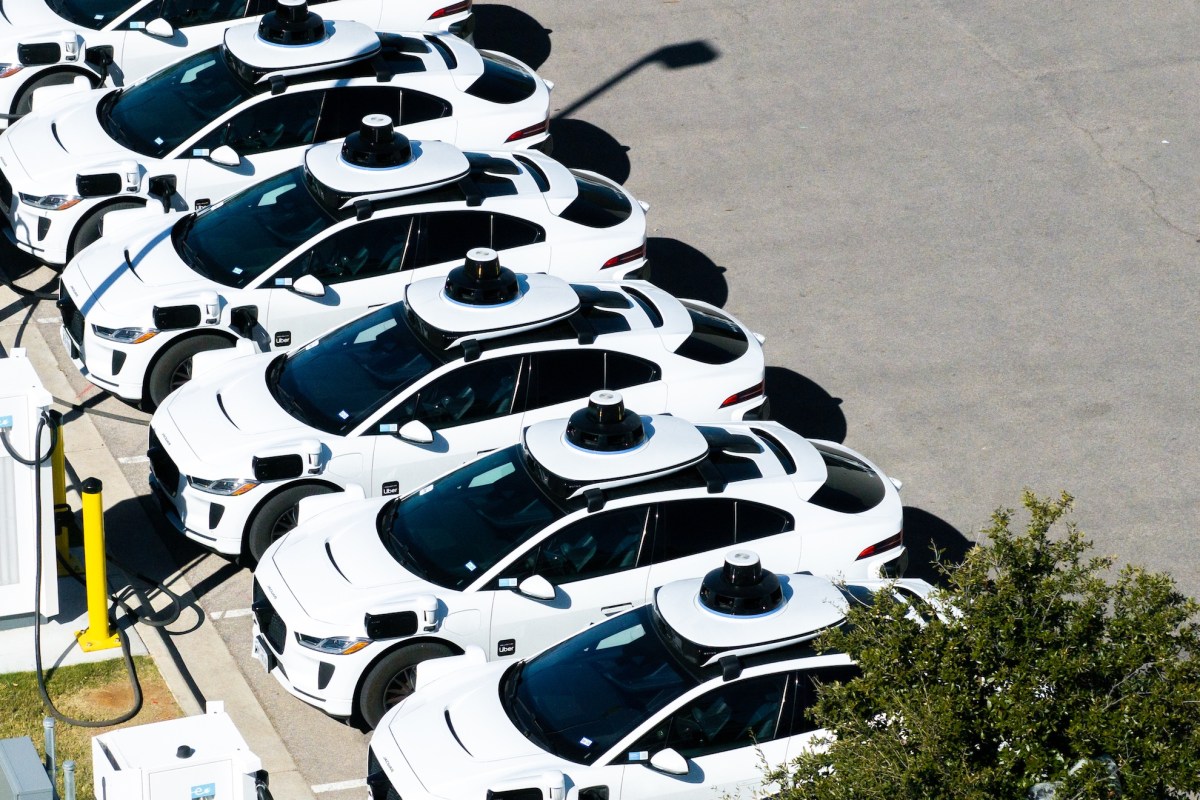 Waymo Resumes Robotaxi Service in San Antonio After Flooding Incident
