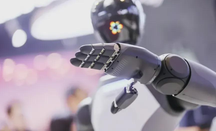China Dominates Humanoid Robot Patents with 60% Share: Future Implications