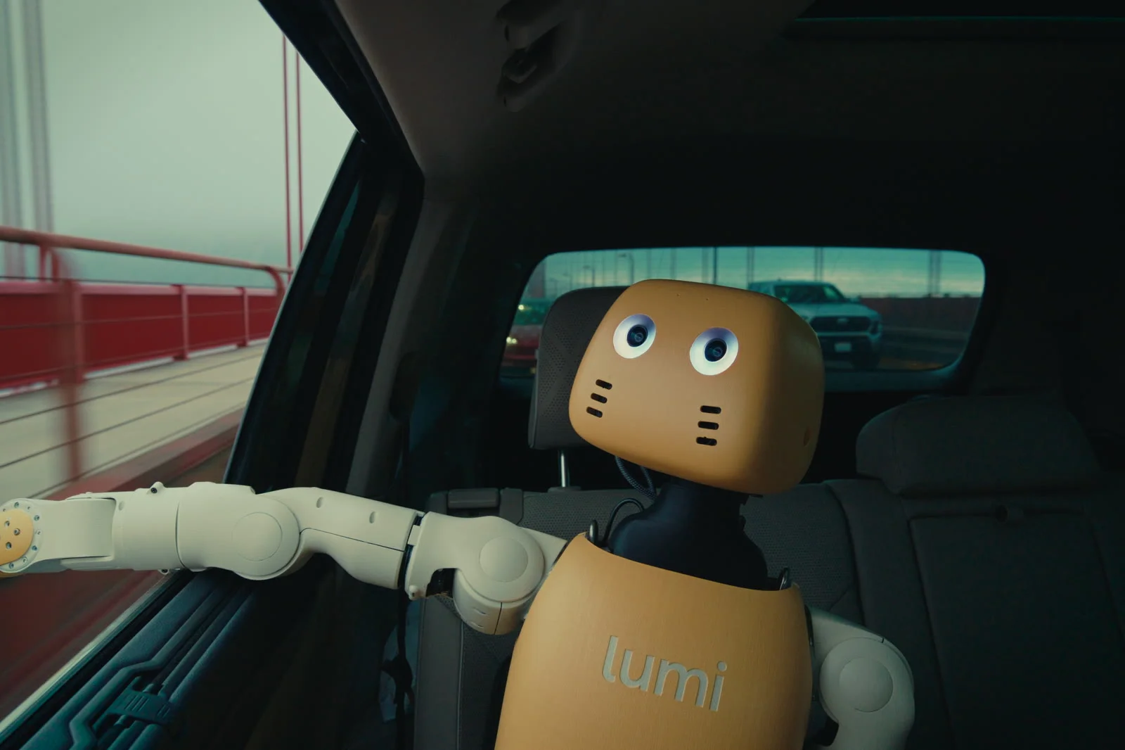 Lightberry Launches Lumi: A $39,990 Interactive Humanoid Robot for Businesses