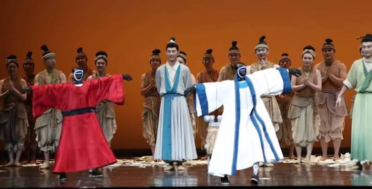 TianGong Robot Collaborates with Human Dancers at Beijing Art and Technology Week