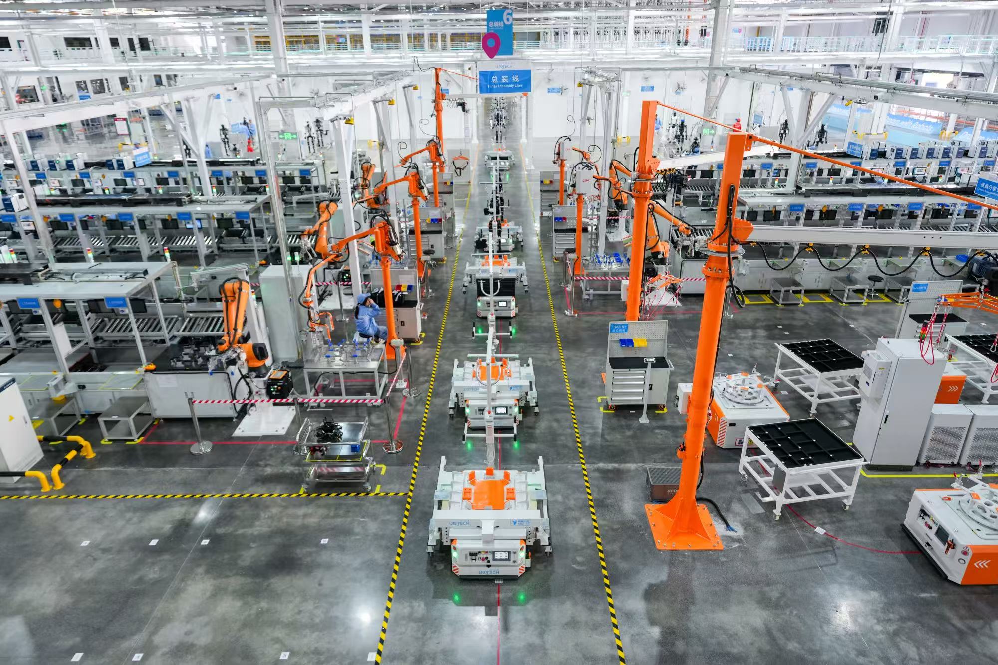 Company Producing 10,000 Humanoid Robots Annually, with Non-Human Workers Dominating Factory Operations