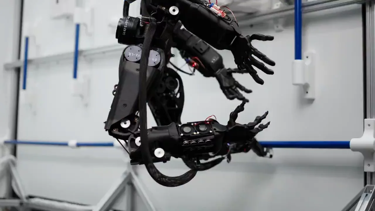 Orbit Robotics Unveils HELIOS: A Four-Armed Space Humanoid for Zero-Gravity Tasks