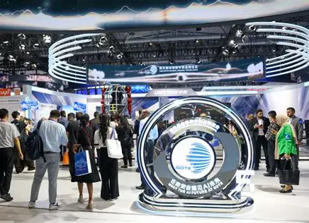 Over 100 Teams Compete in the 2026 Global Digital Trade Innovation Robot Challenge in Hangzhou