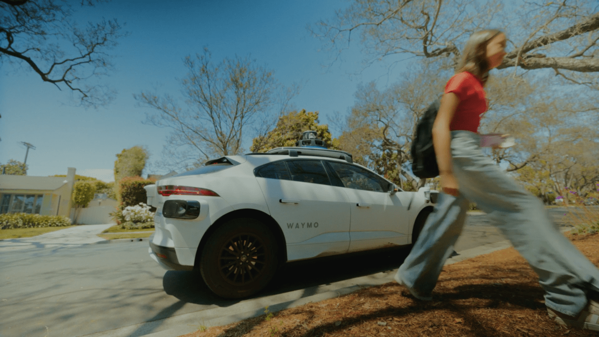 Waymo Expands Robotaxi Service to Teenagers in Nashville
