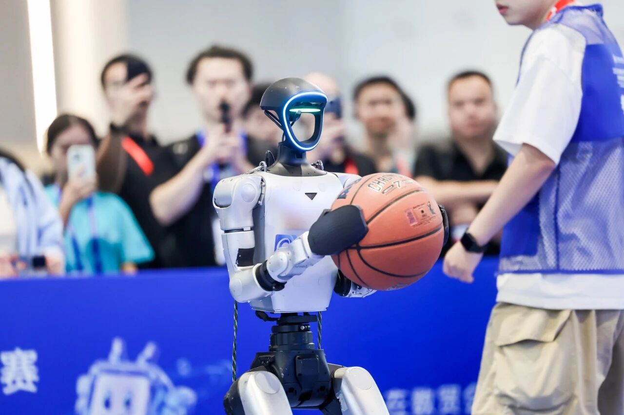 Embodied Intelligent Robot Challenge Enters Hardcore Competition Phase with Multi-Scene Interaction